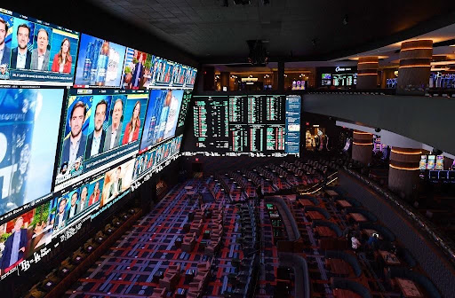 sports-betting-room-at-vegas